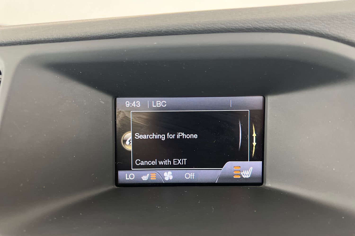 Used Volvo V60 2015 for sale - 76234051: Photo 33