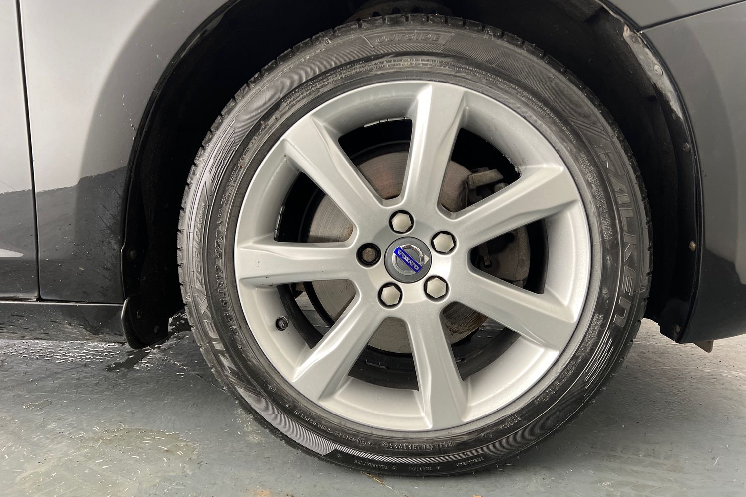 Used Volvo V60 2015 for sale - 76234051: Photo 5