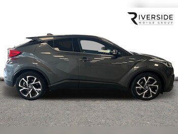 Used Toyota C-HR 2018 for sale - 75547470: Photo