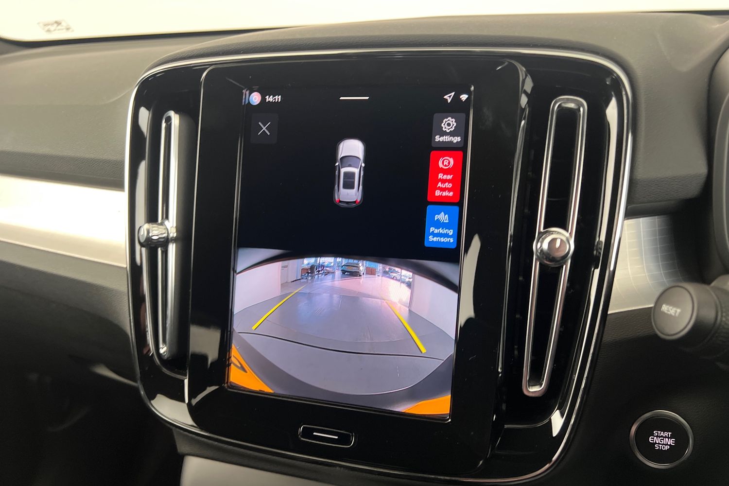 Used Volvo XC40 2025 for sale - 77210240: Photo 16