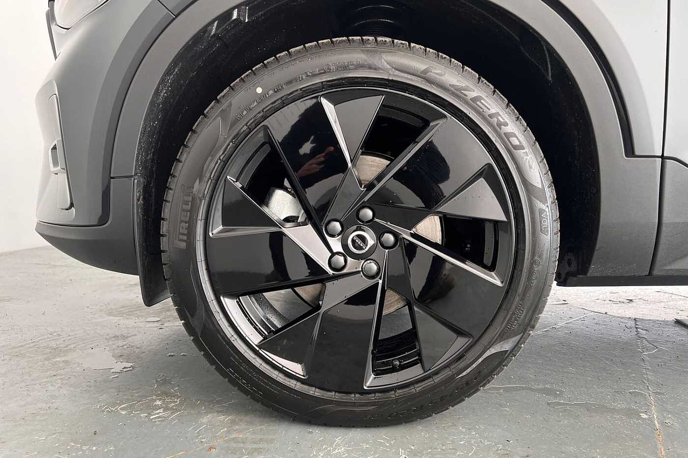 Used Volvo XC40 2025 for sale - 77210240: Photo 26