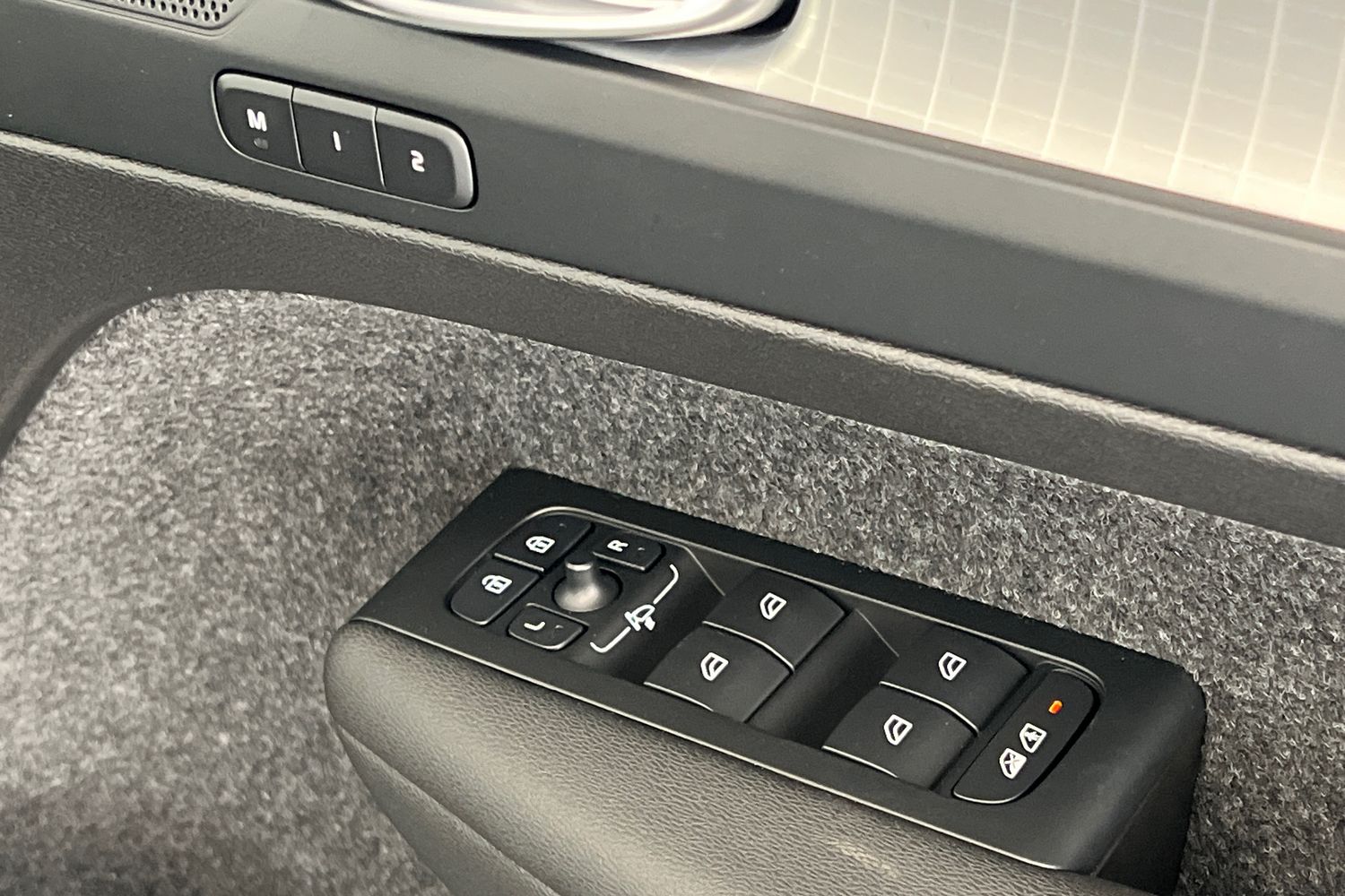 Used Volvo XC40 2025 for sale - 77210240: Photo 30