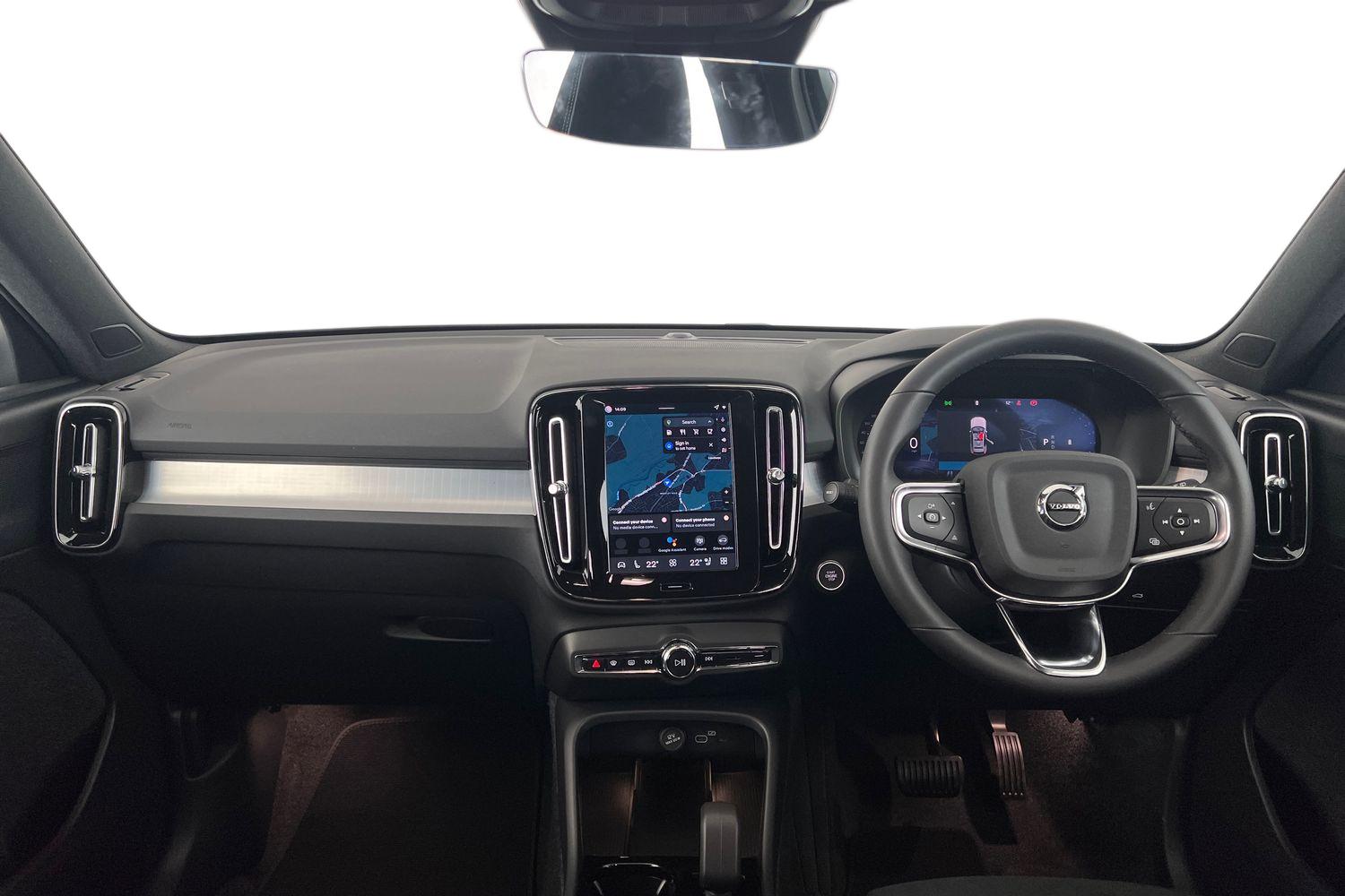 Used Volvo XC40 2025 for sale - 77210240: Photo 6