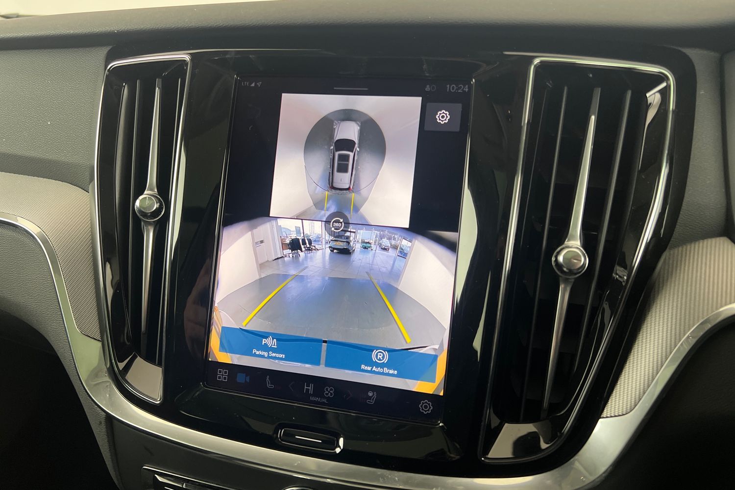 Used Volvo V60 2025 for sale - 77380963: Photo 16