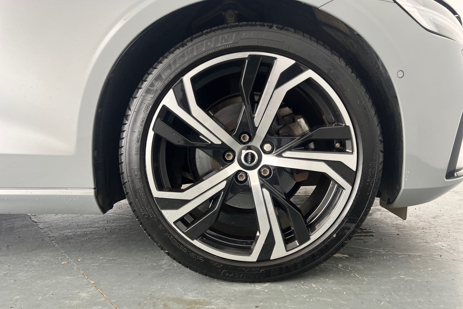 Used Volvo V60 2025 for sale - 77380963: Photo 5