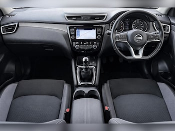 Used Nissan Qashqai 2018 for sale - 78041983: Photo