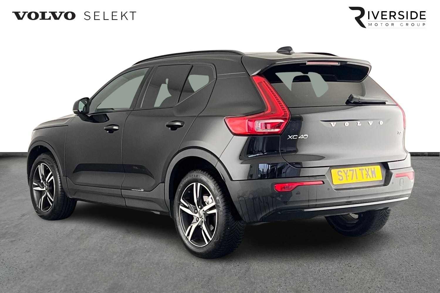 Used Volvo XC40 2021 for sale - 76796336: Photo 3