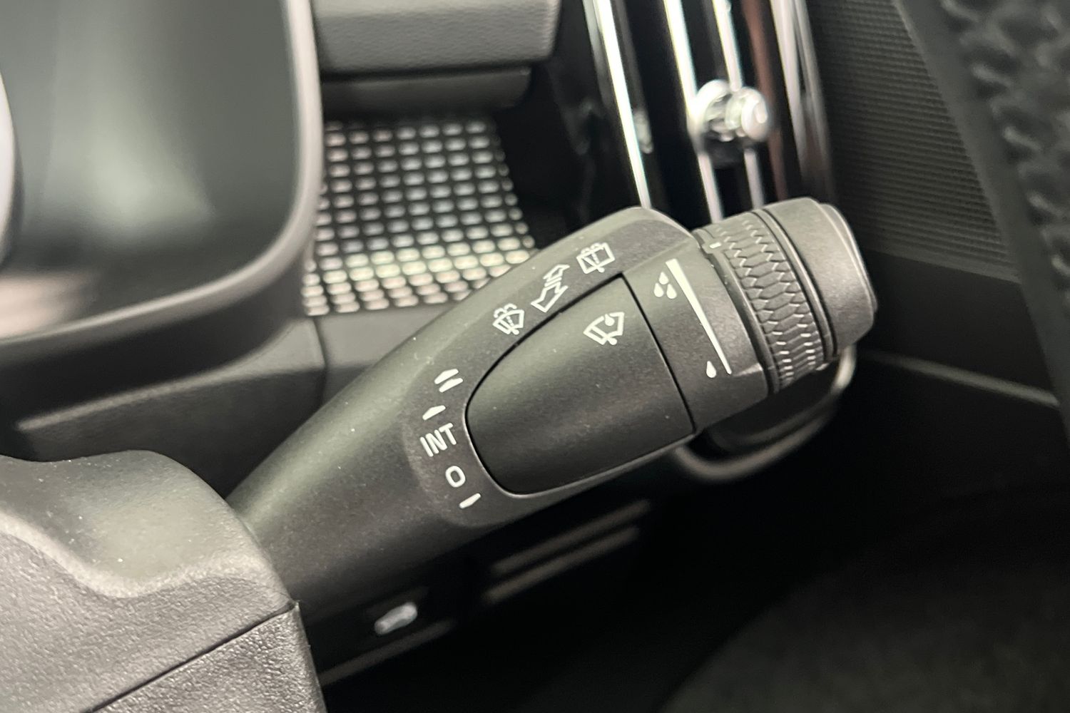 Used Volvo XC40 2021 for sale - 76796336: Photo 32