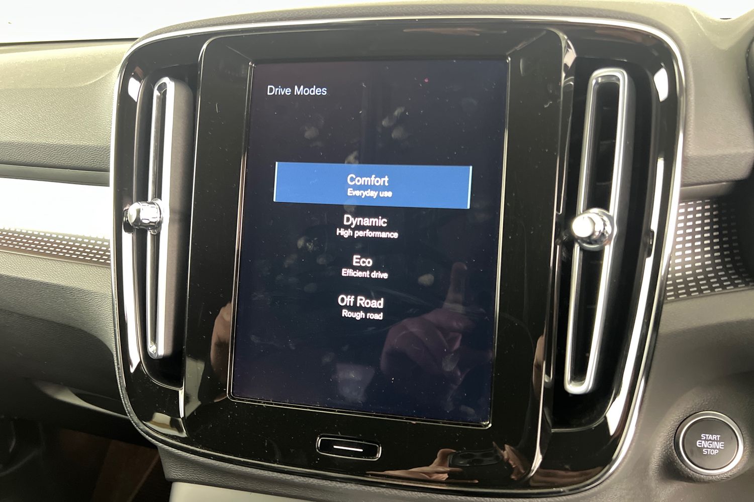 Used Volvo XC40 2021 for sale - 76796336: Photo 37