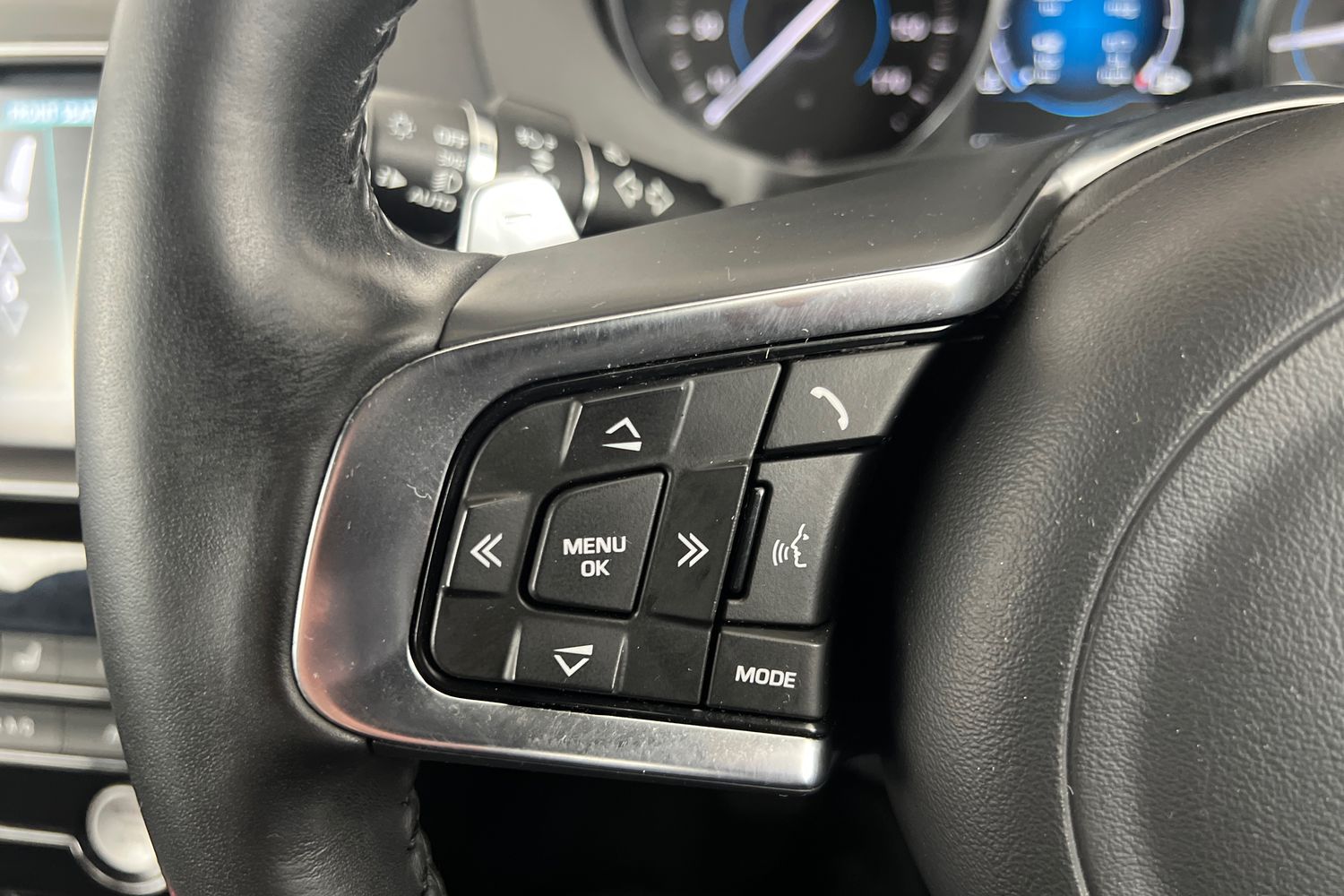 Used Jaguar F-Pace 2017 for sale - 76316925: Photo 11