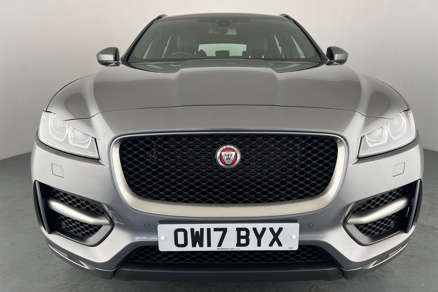 Used Jaguar F-Pace 2017 for sale - 76316925: Photo 40
