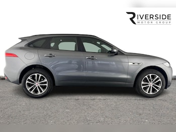 Used Jaguar F-Pace 2017 for sale - 76316925: Photo