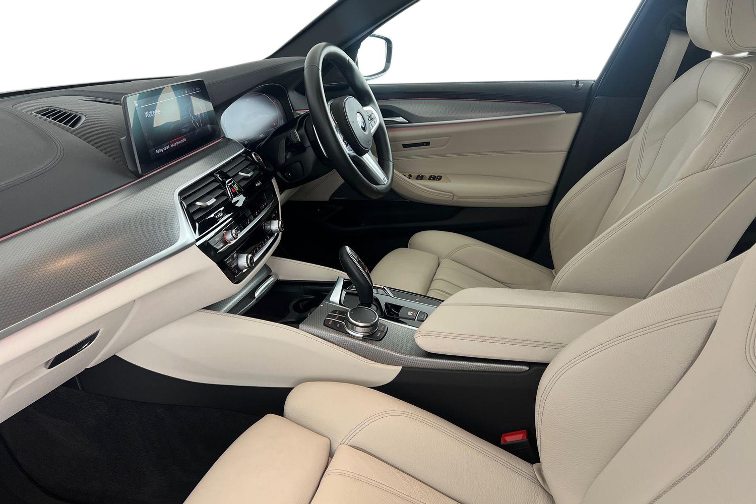 Used BMW 5 Series 2019 for sale - 77545152: Photo 2