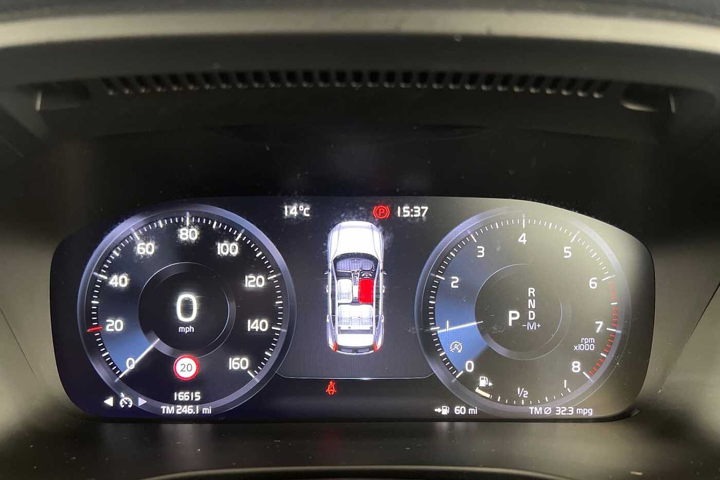 Used Volvo XC40 2022 for sale - 76234122: Photo 7