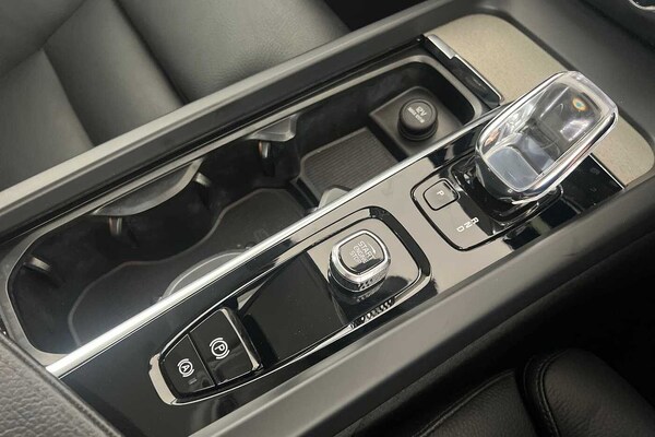 Used Volvo V60 2022 for sale - 75641135: Photo 13