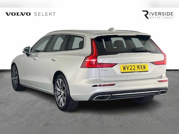 Used Volvo V60 2022 for sale - 75641135: Photo