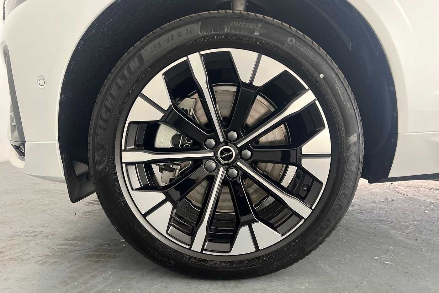 Used Volvo XC60 2025 for sale - 76007927: Photo 26