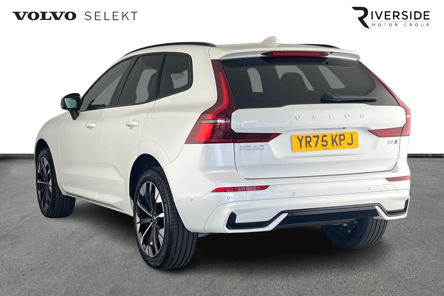 Used Volvo XC60 2025 for sale - 76007927: Photo 3