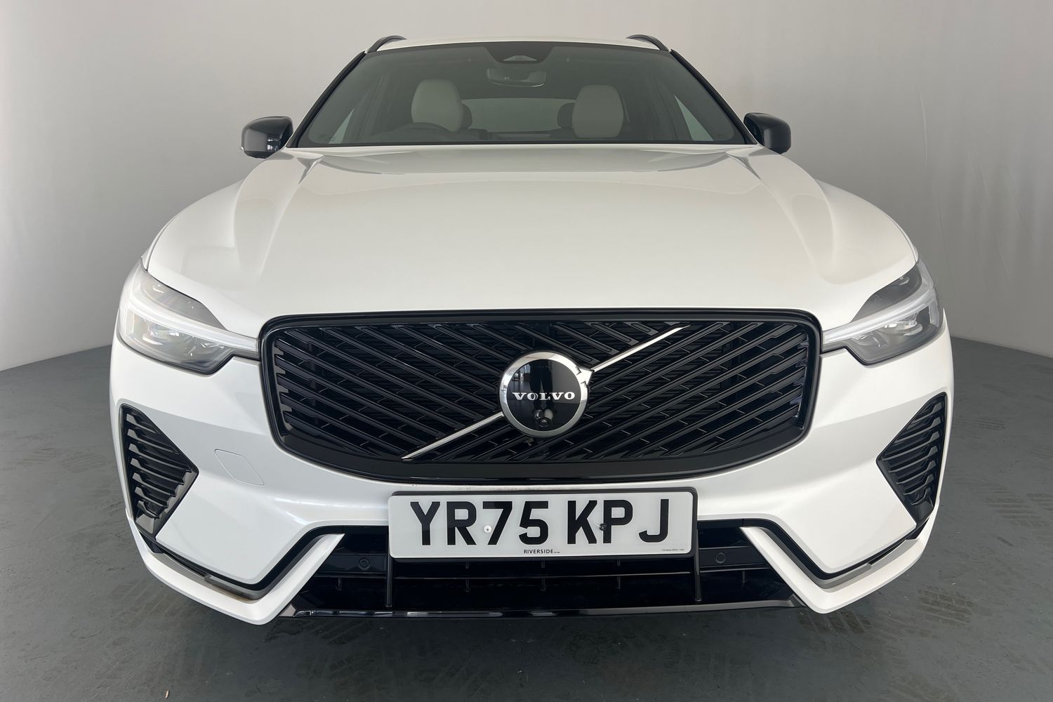 Used Volvo XC60 2025 for sale - 76007927: Photo 40