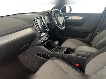Used Volvo XC40 2020 for sale - 75972524: Photo
