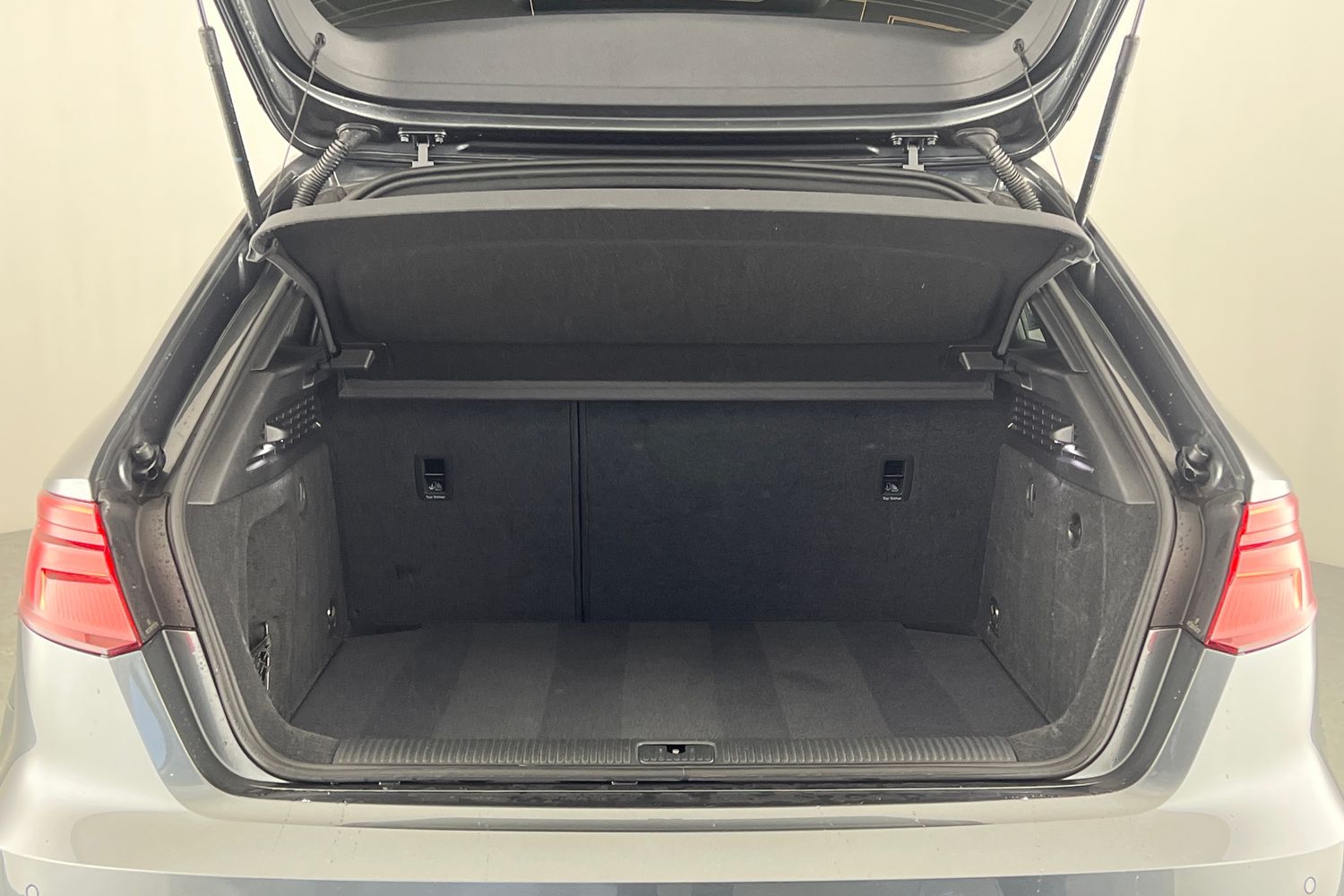 Used Audi A3 2020 for sale - 77504296: Photo 8