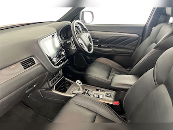 Used Mitsubishi Outlander 2020 for sale - 76580050: Photo