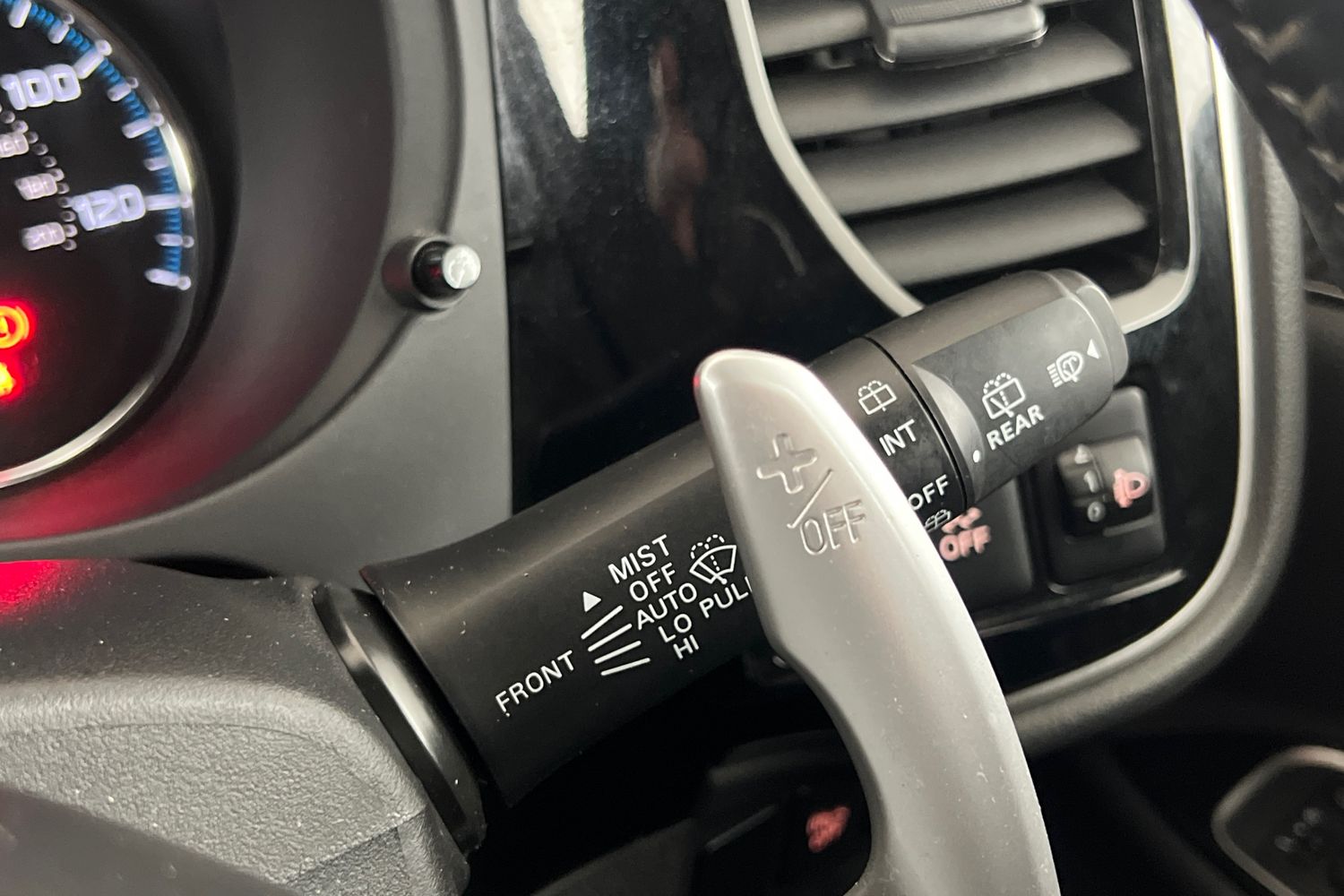 Used Mitsubishi Outlander 2020 for sale - 76580050: Photo 32