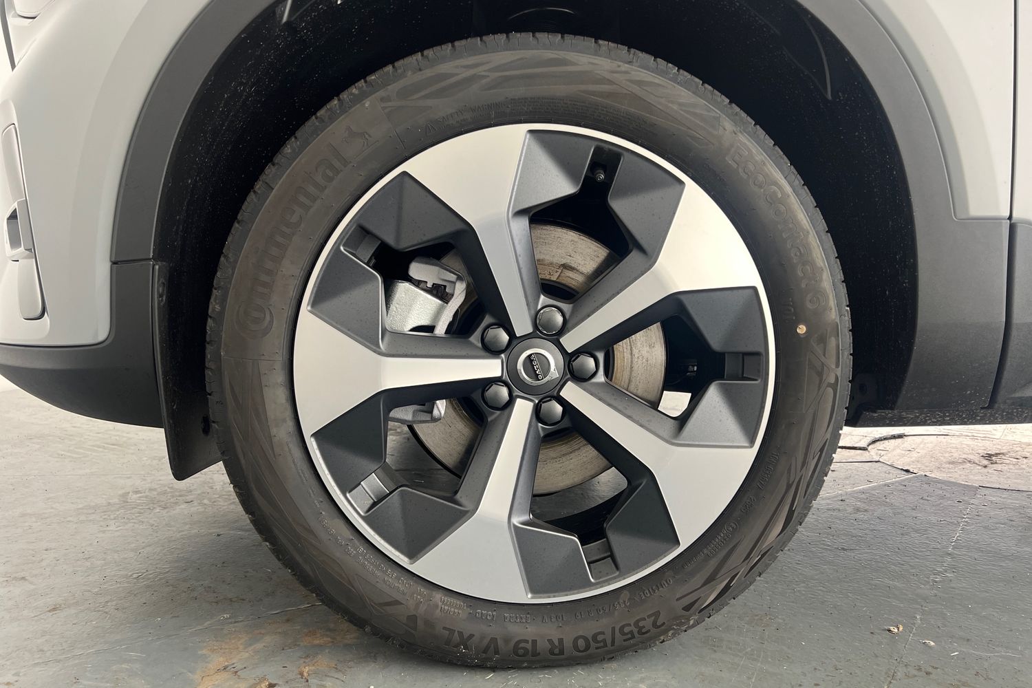 Used Volvo XC40 2025 for sale - 76614946: Photo 26