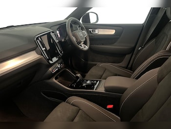 Used Volvo XC40 2025 for sale - 76614946: Photo
