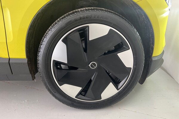 Used Volvo EX30 2024 for sale - 75439720: Photo 28