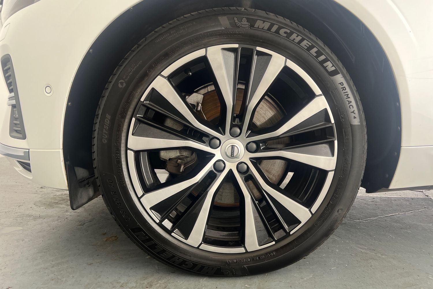 Used Volvo XC60 2022 for sale - 77269298: Photo 26