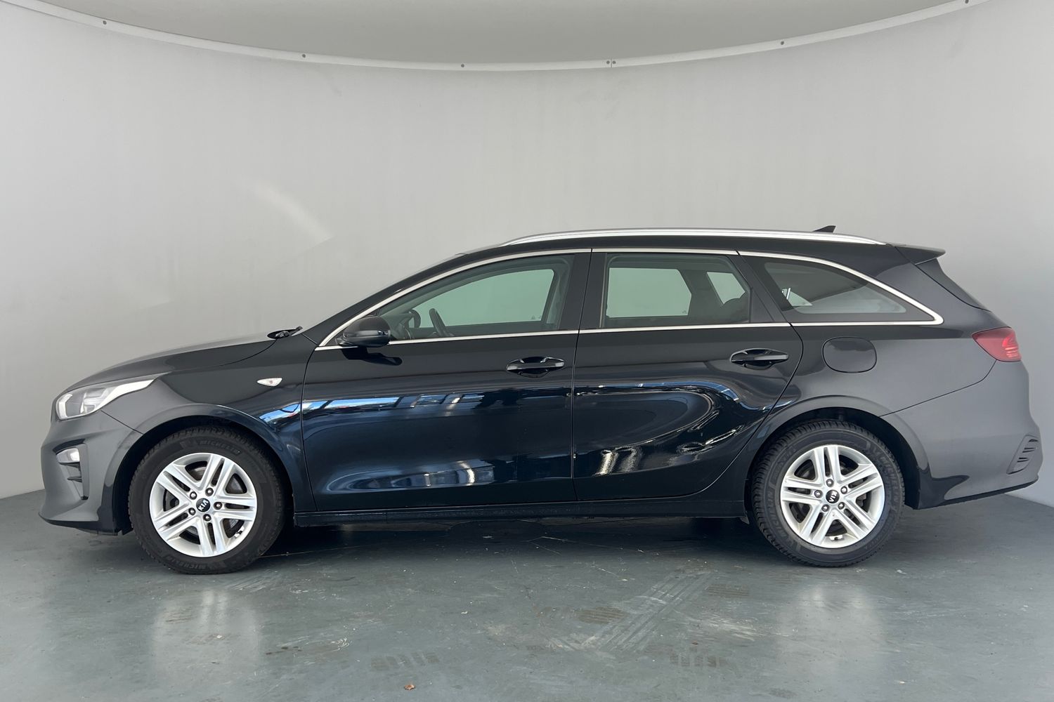 Used Kia Ceed 2021 for sale - 76652342: Photo 39