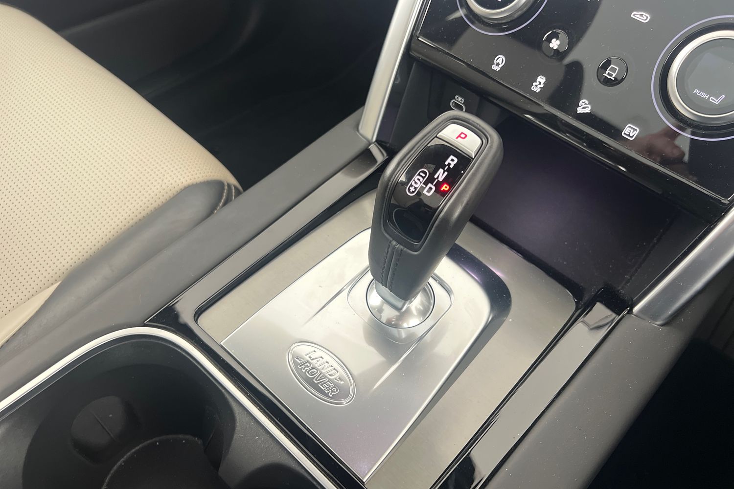 Used Land Rover Discovery Sport 2021 for sale - 76079074: Photo 13