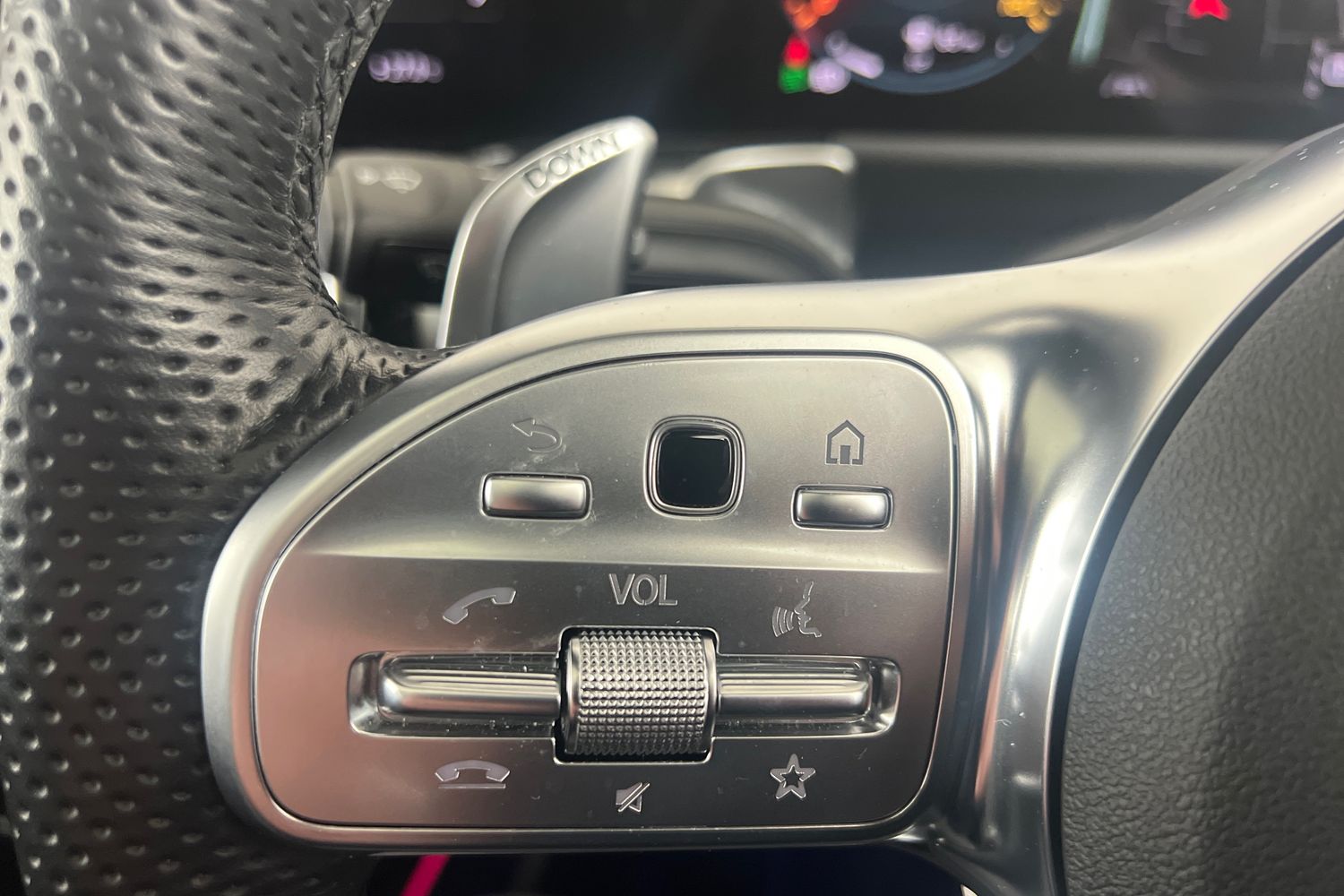 Used Mercedes-Benz GLB 2023 for sale - 77917886: Photo 11