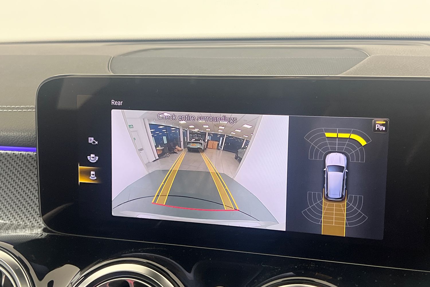 Used Mercedes-Benz GLB 2023 for sale - 77917886: Photo 16