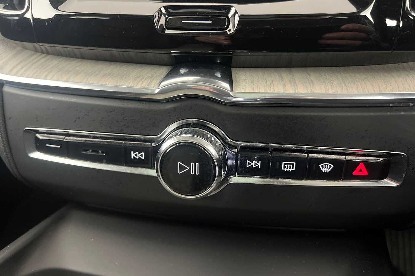 Used Volvo XC60 2021 for sale - 76161403: Photo 14