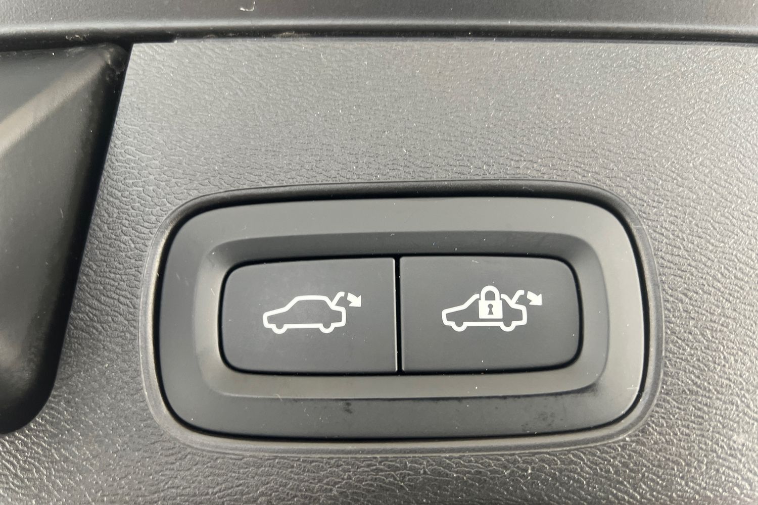 Used Volvo XC60 2021 for sale - 76161403: Photo 23