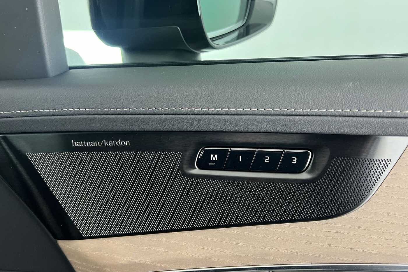 Used Volvo XC90 2025 for sale - 76796321: Photo 32