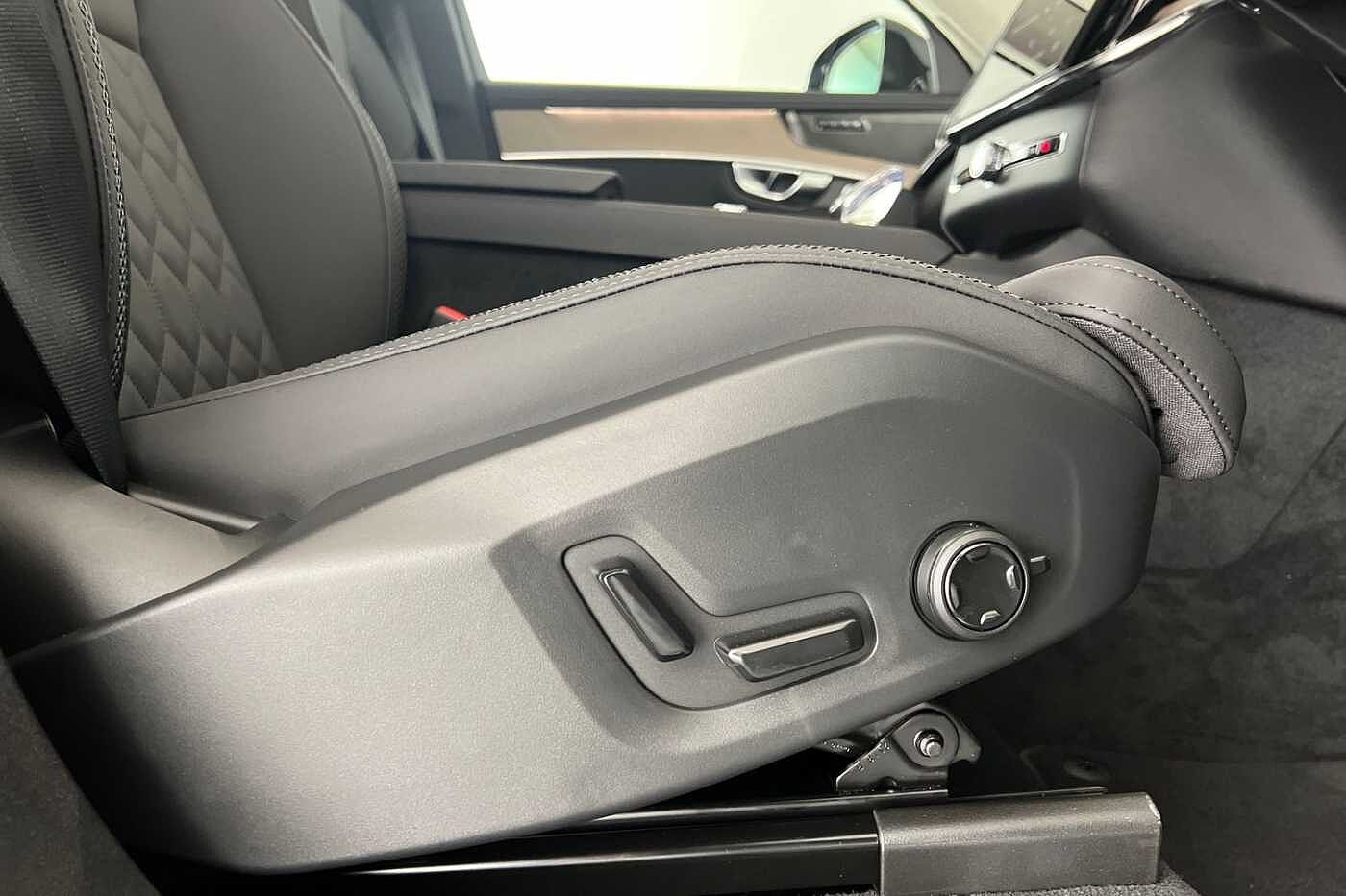 Used Volvo XC90 2025 for sale - 76796321: Photo 33