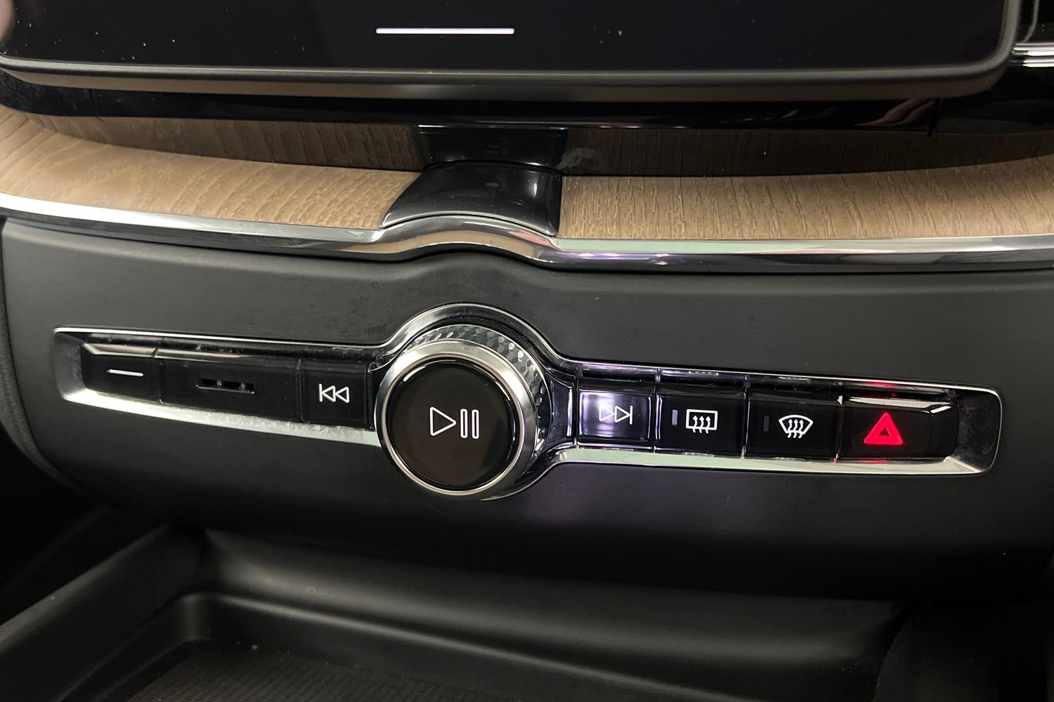 Used Volvo XC60 2025 for sale - 77380970: Photo 14