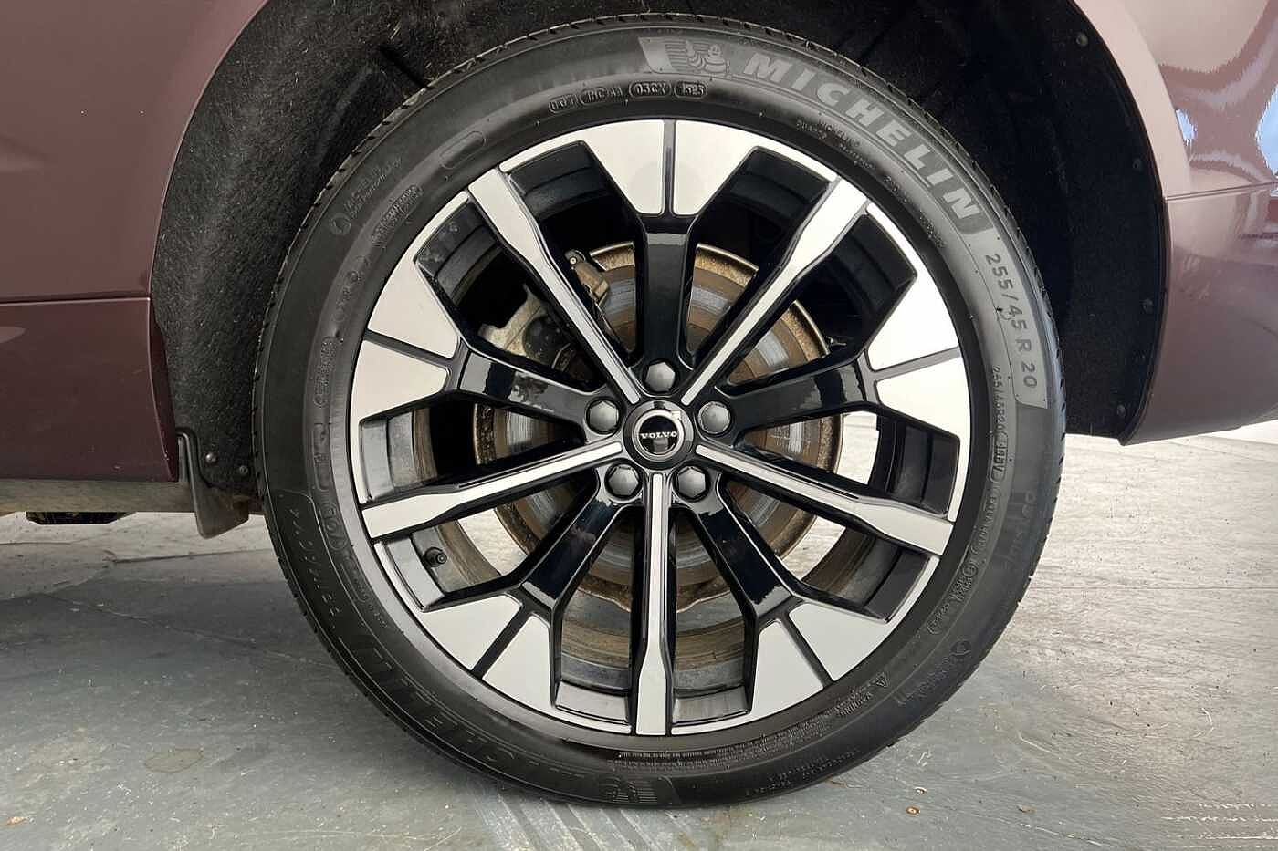 Used Volvo XC60 2025 for sale - 77380970: Photo 25