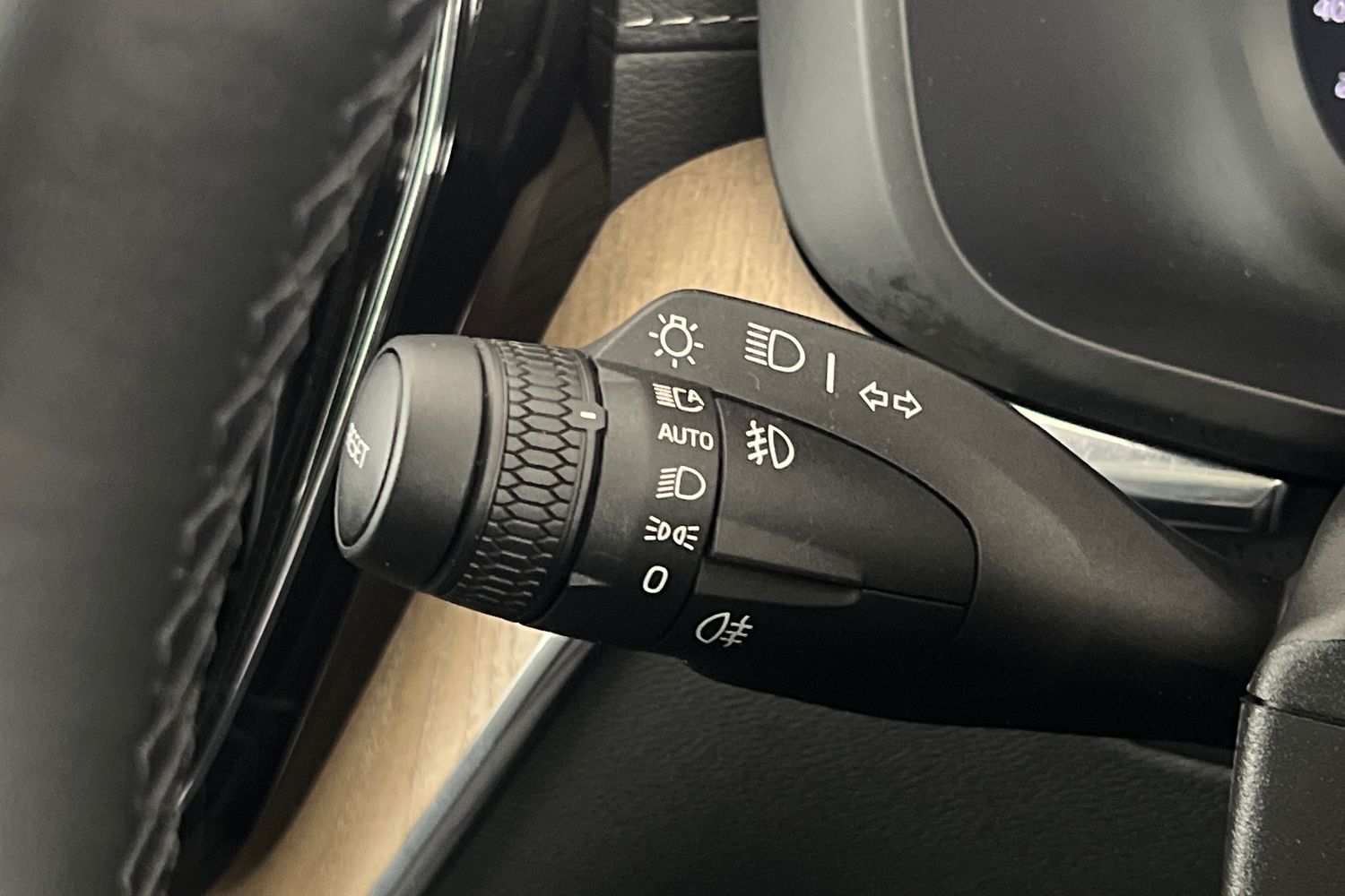 Used Volvo XC60 2025 for sale - 77380970: Photo 36