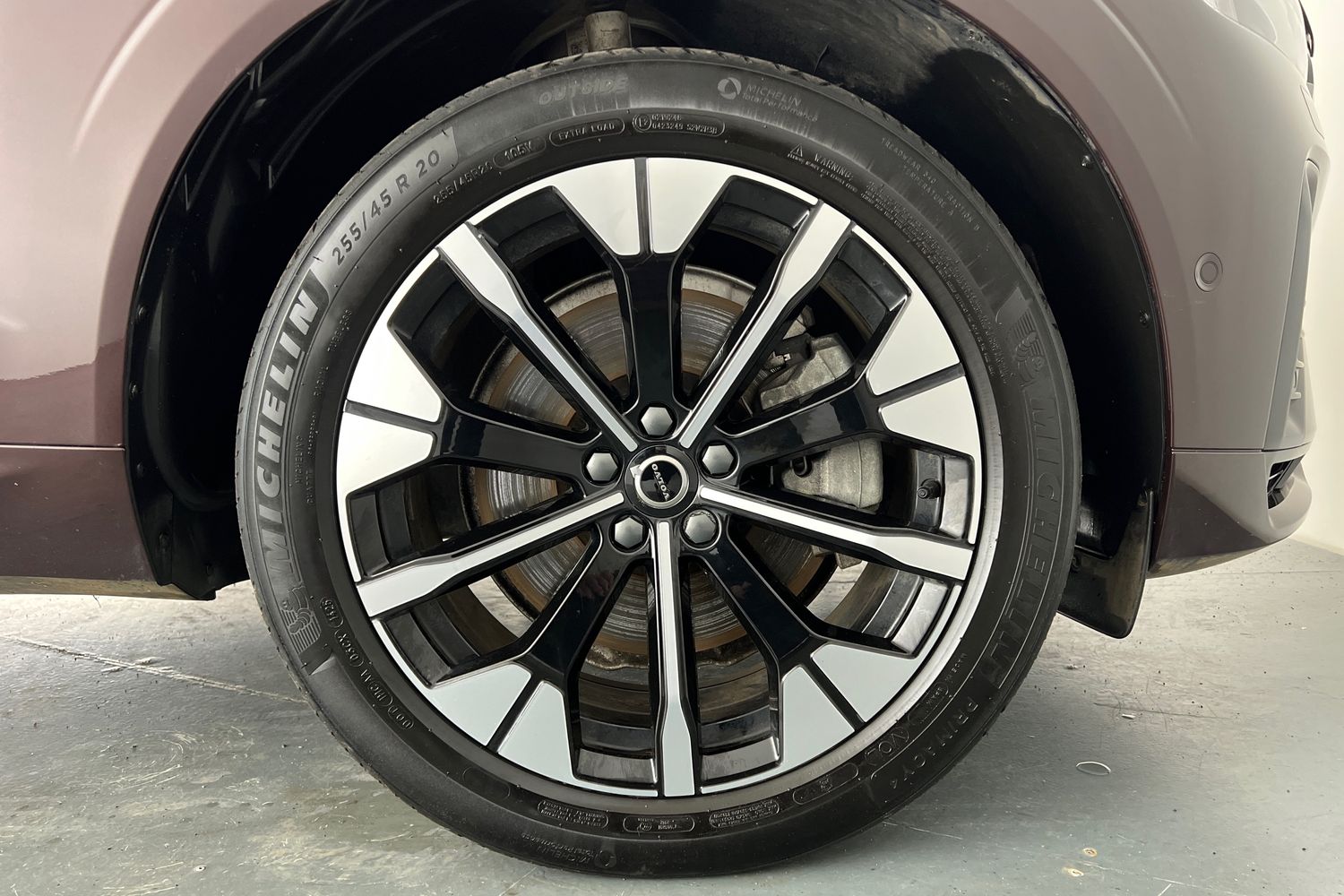 Used Volvo XC60 2025 for sale - 77380970: Photo 5