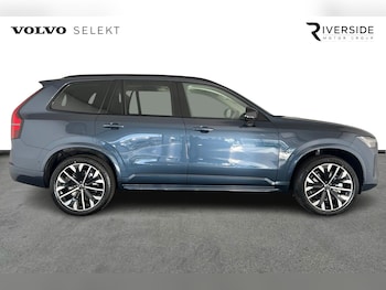 Used Volvo XC90 2025 for sale - 76479770: Photo