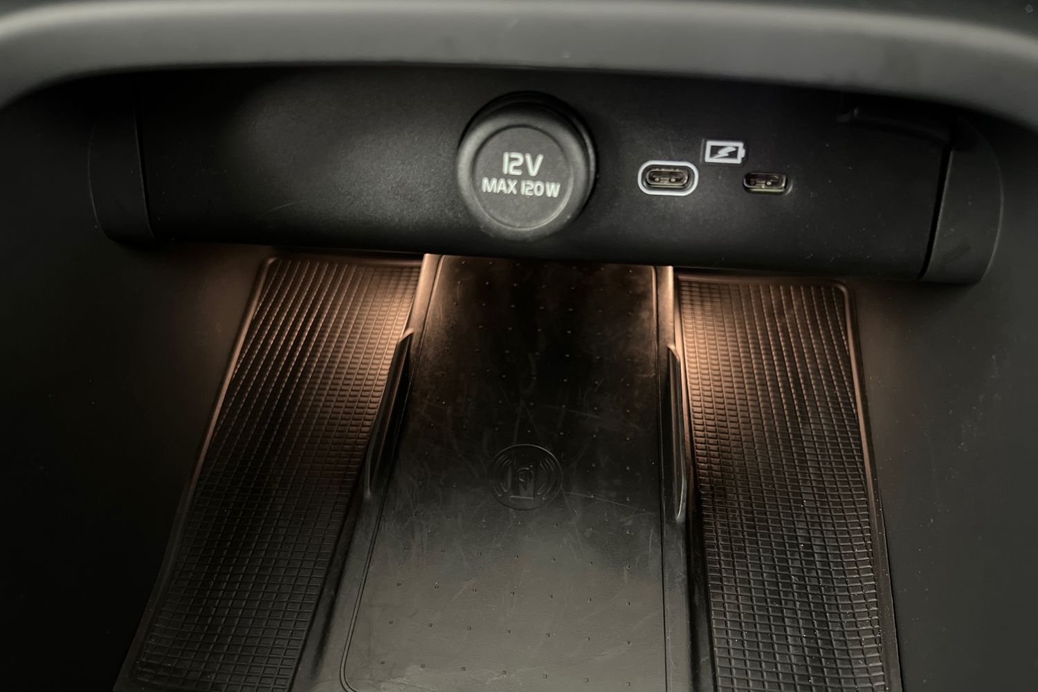 Used Volvo XC40 2023 for sale - 76221774: Photo 34