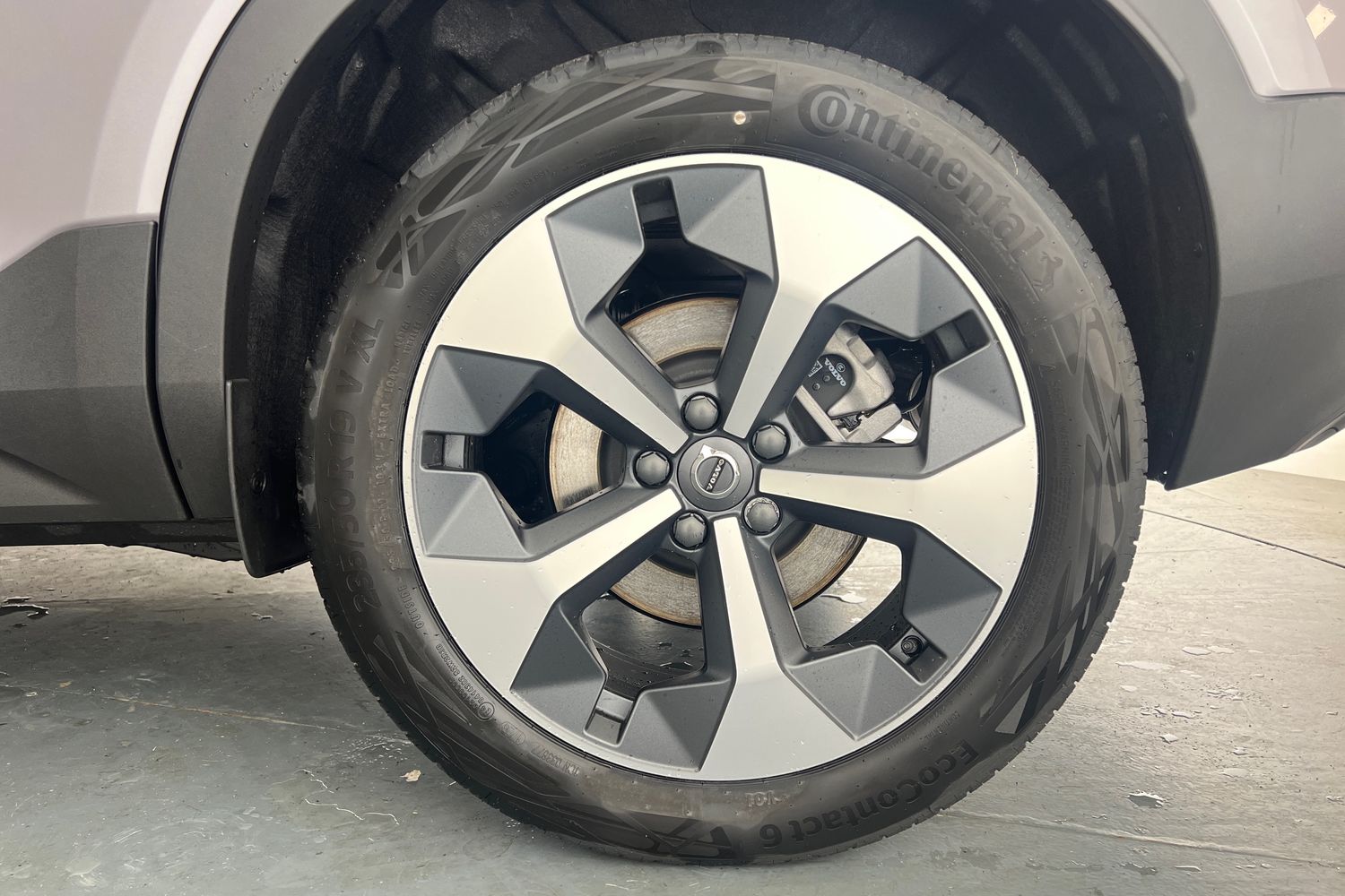 Used Volvo XC40 2025 for sale - 76614945: Photo 25