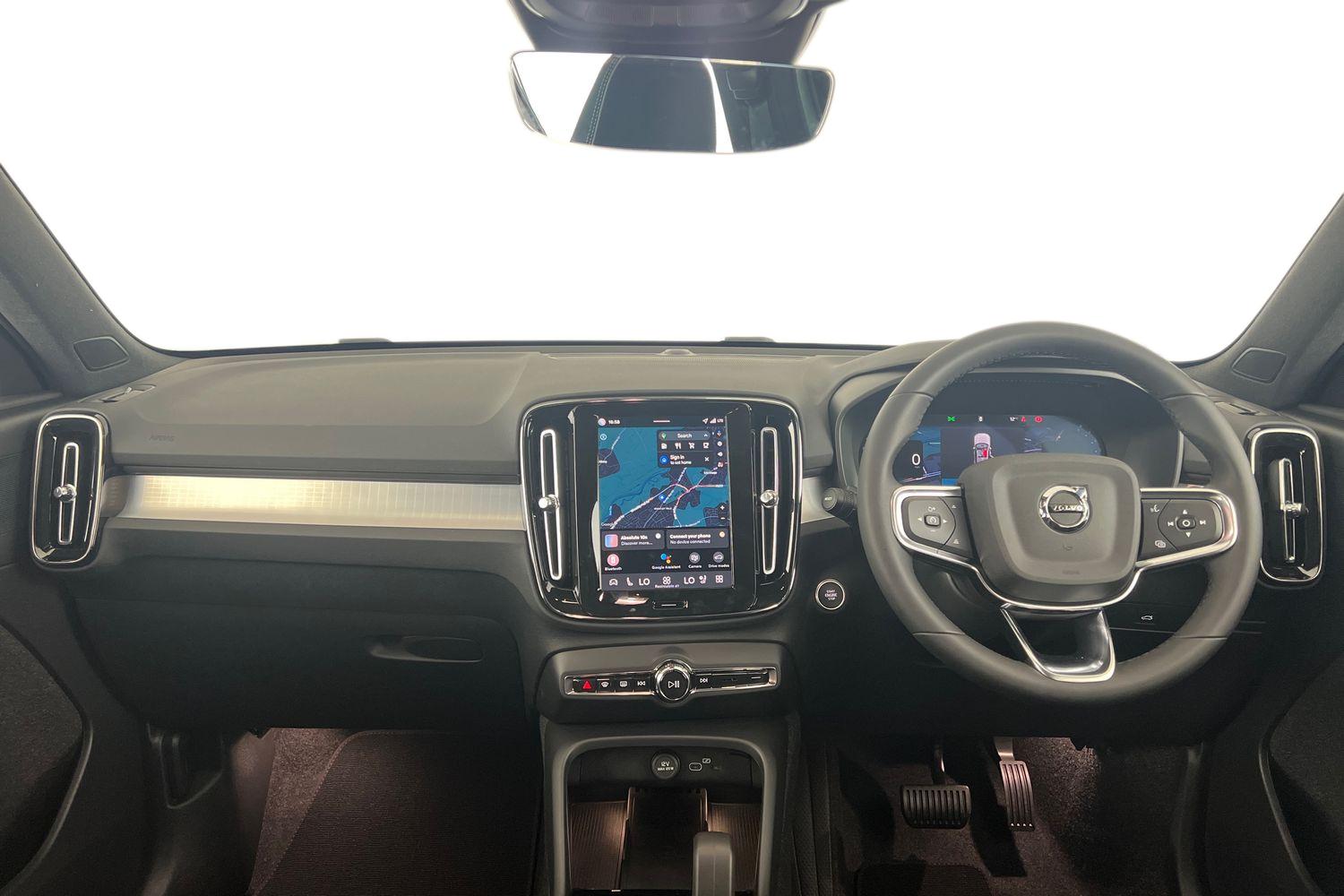 Used Volvo XC40 2025 for sale - 76614945: Photo 6