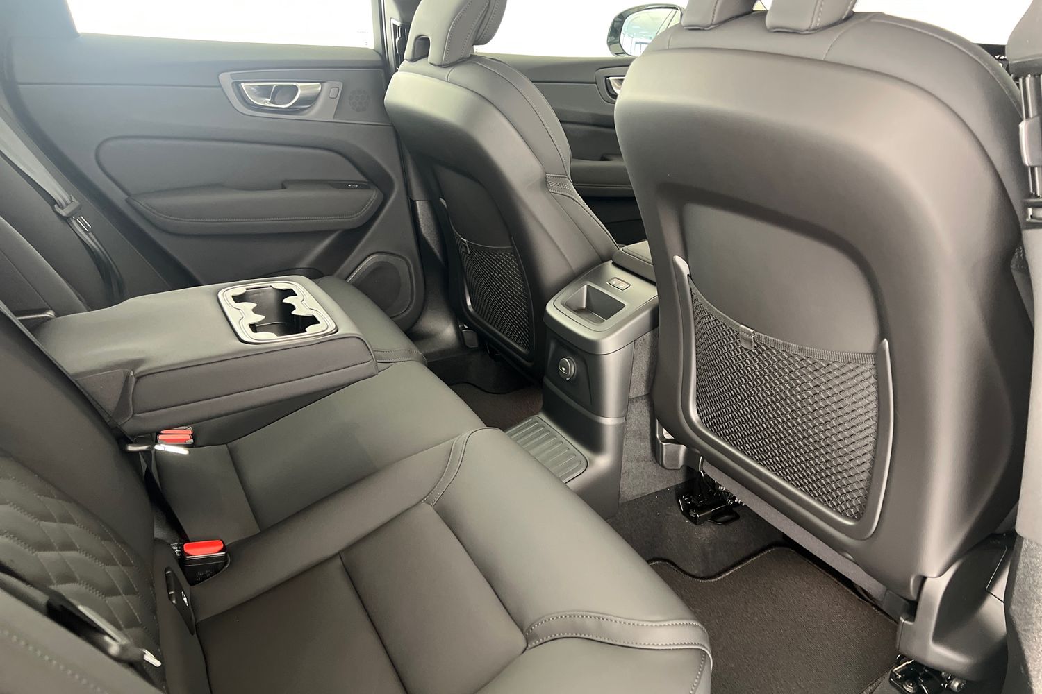 Used Volvo XC60 2026 for sale - 77950640: Photo 32