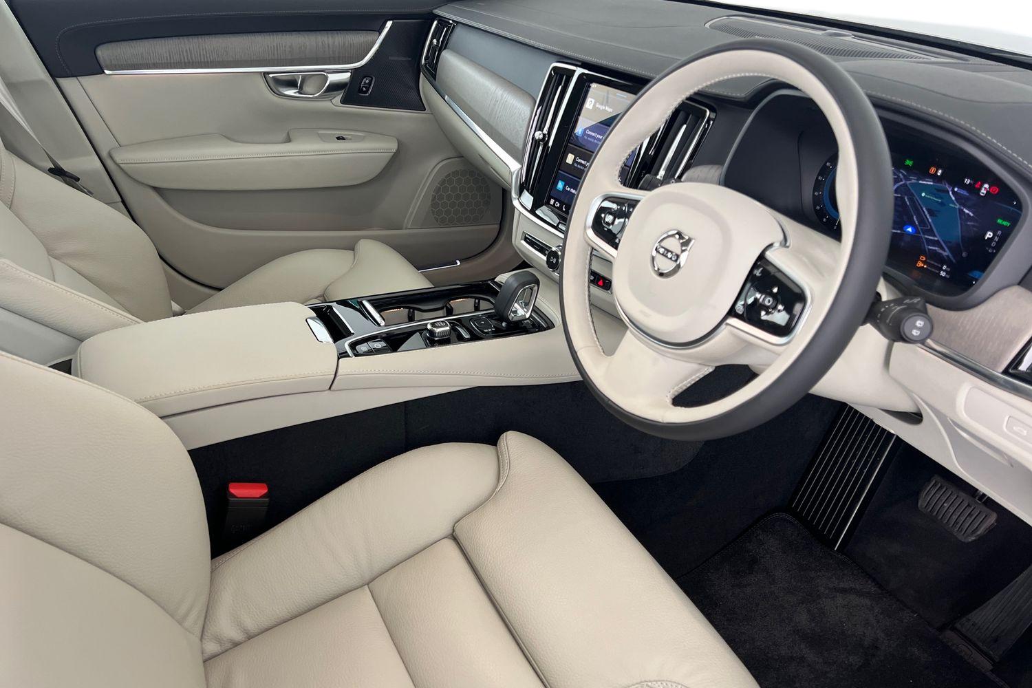 Used Volvo V90 2025 for sale - 76479874: Photo 10