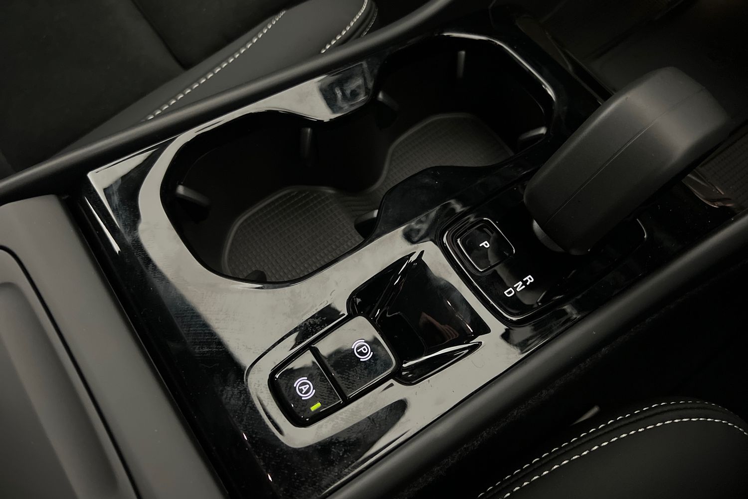 Used Volvo XC40 2025 for sale - 77035865: Photo 13